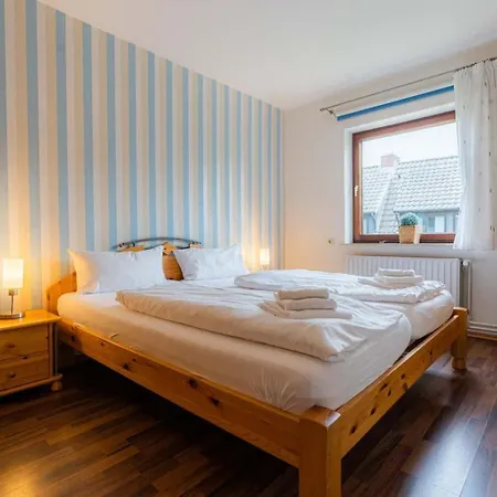 4 Steuerbordkajuete Id 480 Sankt Peter-Ording